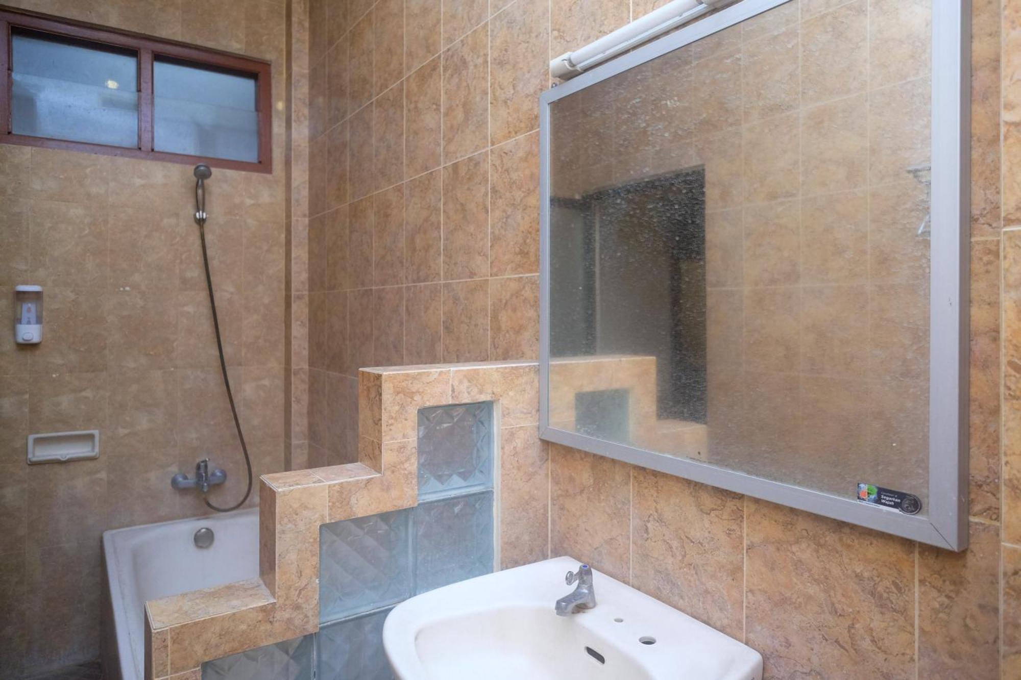 فندق أو واي أو 902 بوندوك أنجون Maguwo المظهر الخارجي الصورة