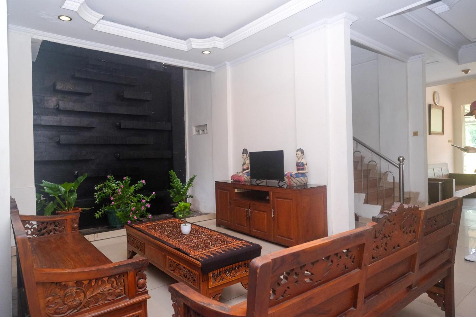 فندق أو واي أو 902 بوندوك أنجون Maguwo المظهر الخارجي الصورة