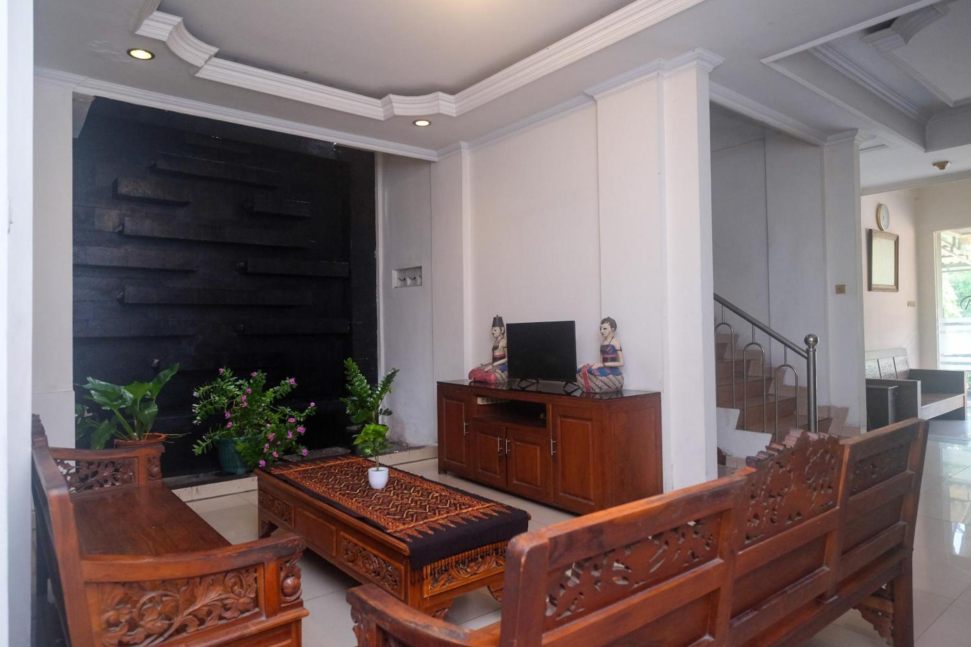 فندق أو واي أو 902 بوندوك أنجون Maguwo المظهر الخارجي الصورة